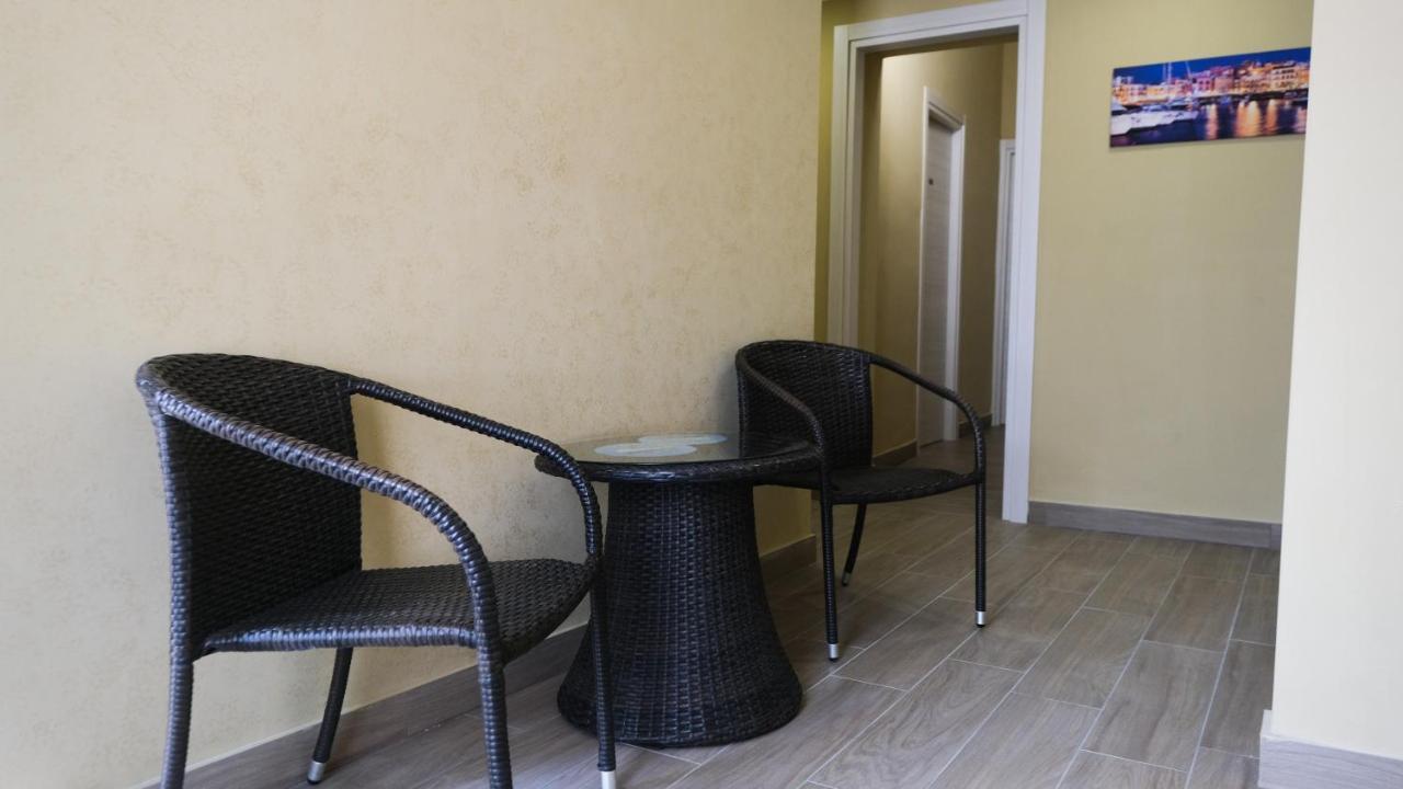 Royal Dante Bed & Breakfast Naples Luaran gambar