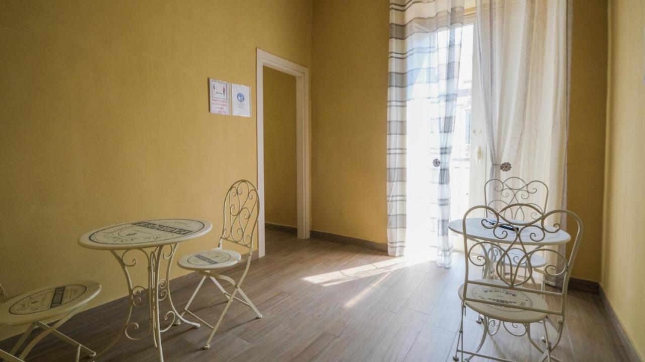 Royal Dante Bed & Breakfast Naples Luaran gambar