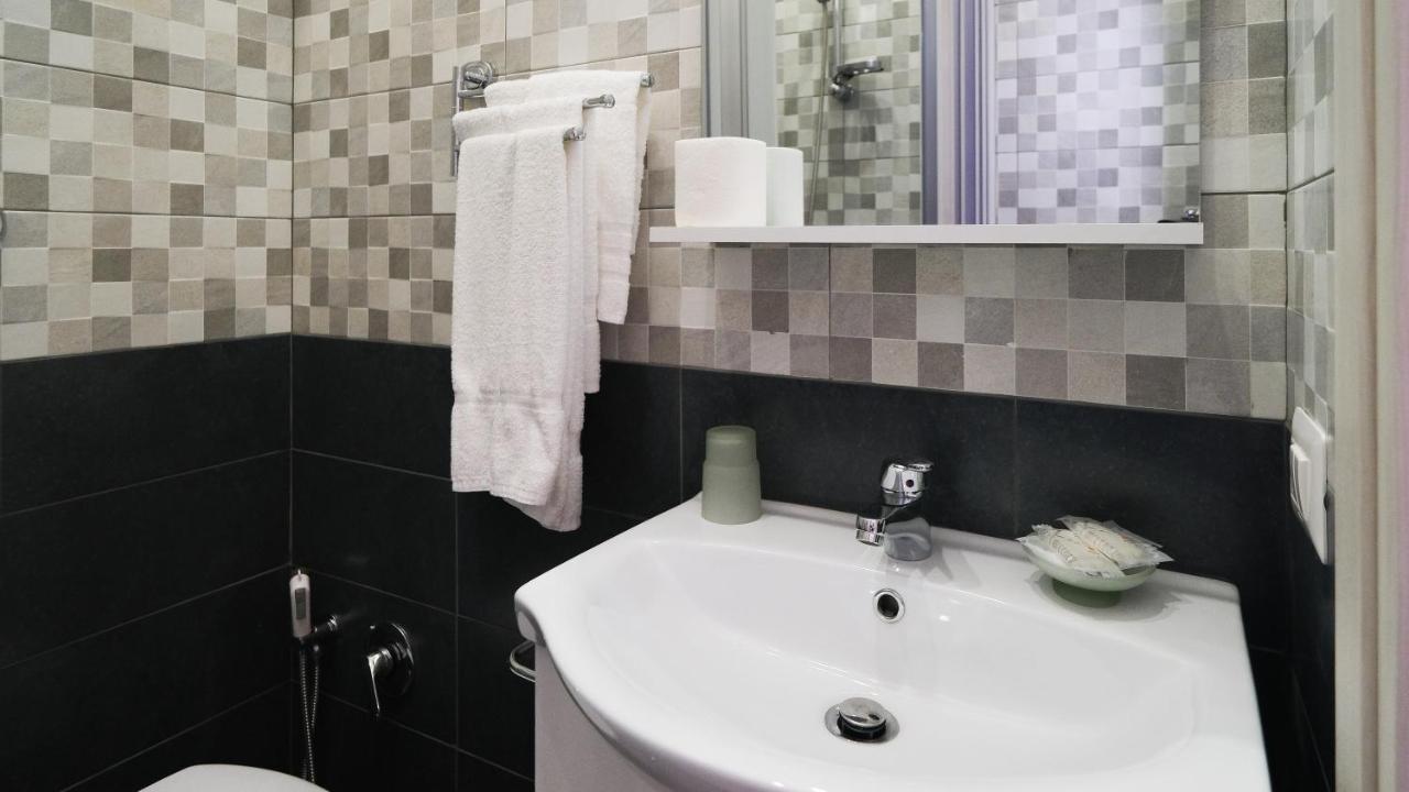 Royal Dante Bed & Breakfast Naples Luaran gambar