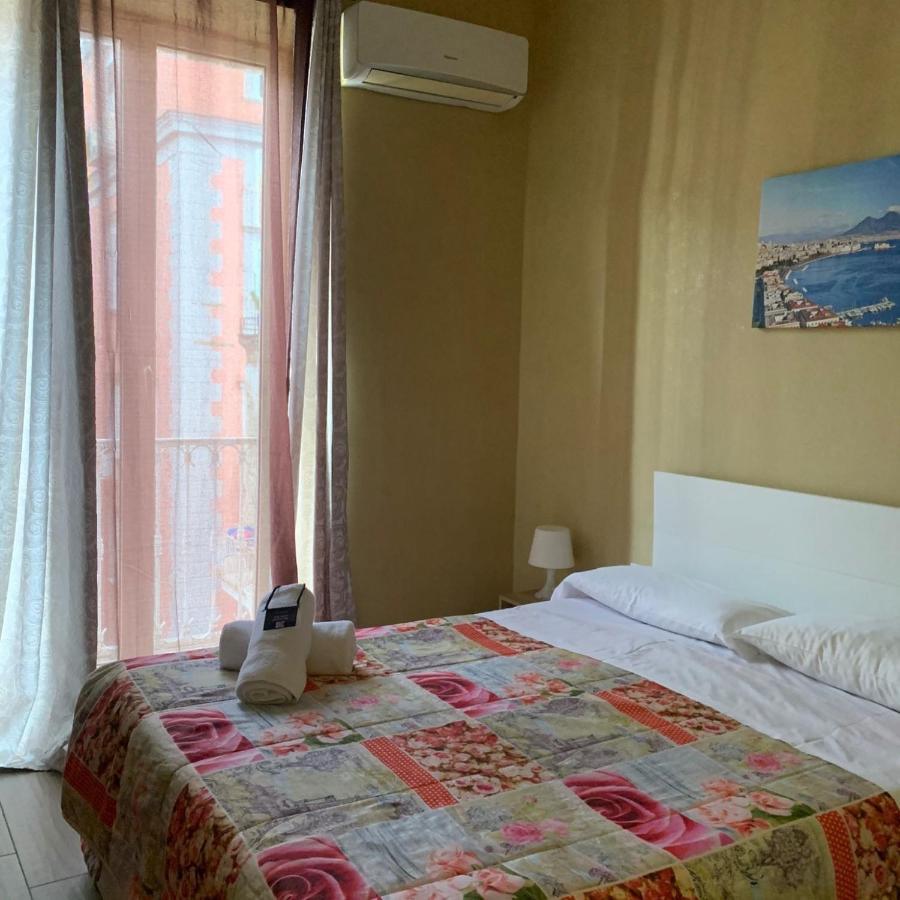 Royal Dante Bed & Breakfast Naples Luaran gambar