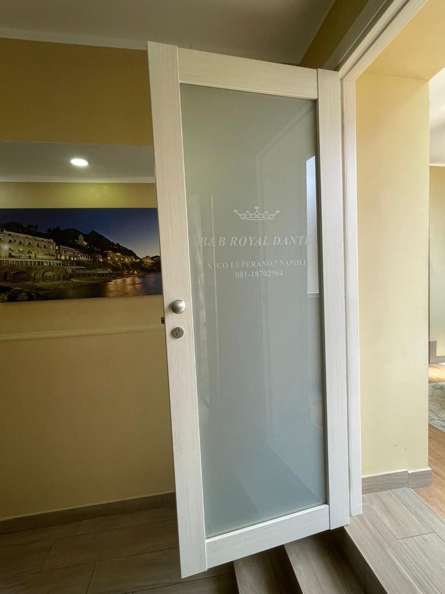 Royal Dante Bed & Breakfast Naples Luaran gambar