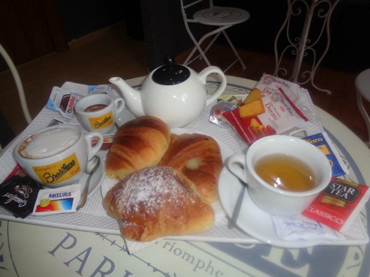 Royal Dante Bed & Breakfast Naples Luaran gambar